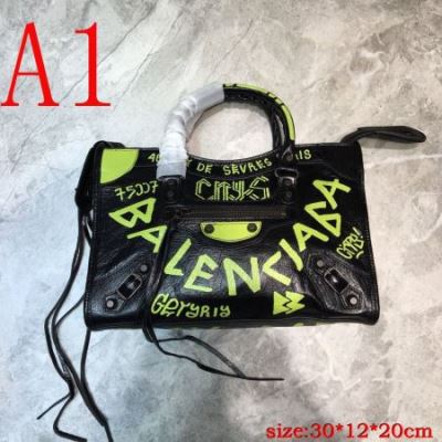 バレンシアガ BALENCIAGA ★安心★追跡付 手持ち&ショルダー掛け 独特な