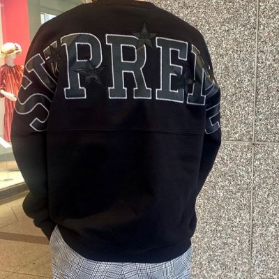 シュプリーム Supreme トレーナー/パーカー/ジャケット、上着 Stars Crewneck