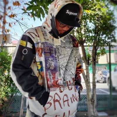 シュプリーム Supreme トレーナー/パーカー/ジャケット、上着 LSD Spells Hooded Sweatshirt