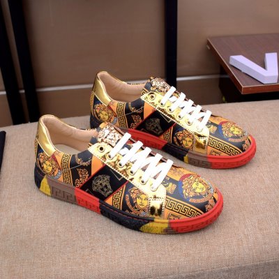 カジュアルシューズ/スニーカー ヴェルサーチ VERSACE 人気 ランキング 新作売切れ続出