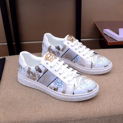 カジュアルシューズ/スニーカー ヴェルサーチ VERSACE 人気 ランキング 完売必須