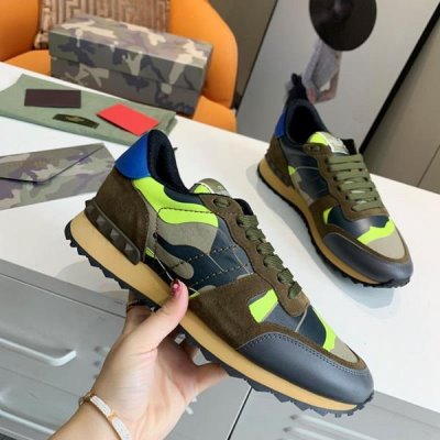 カジュアルシューズ/スニーカー ヴァレンティノ VALENTINO 今年も人気 最安に挑戦