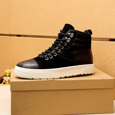 カジュアルシューズ/スニーカー アグ UGG 今年も人気 大注目国内完売数量限定