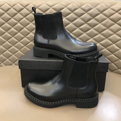 カジュアルシューズ/スニーカー プラダ PRADA スニーカー 人気確定 限定デザイン大人気完売前に