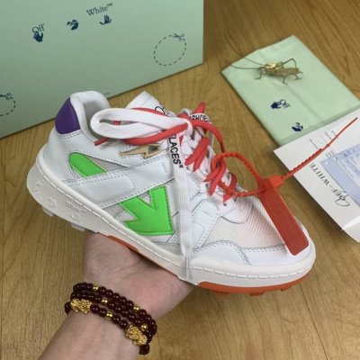 カジュアルシューズ/スニーカー オフホワイト OFF-WHITE 今年も人気 人気確定