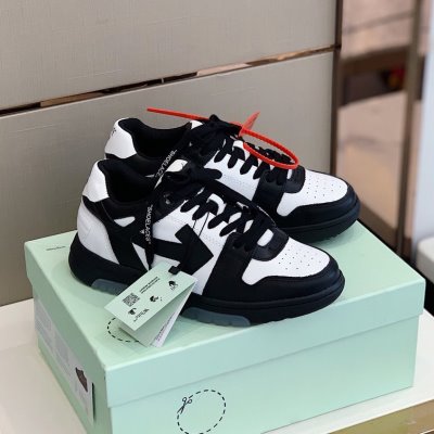 カジュアルシューズ/スニーカー オフホワイト OFF-WHITE 今年も人気 愛用ブランド