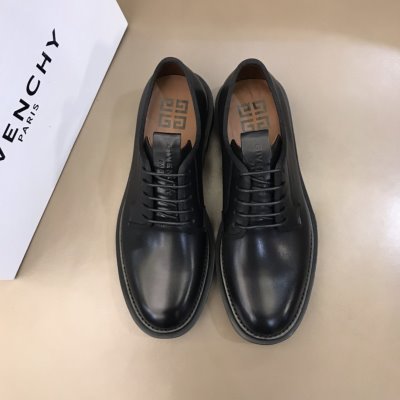 カジュアルシューズ/スニーカー ジバンシィ GIVENCHY 今年も人気 セール価格