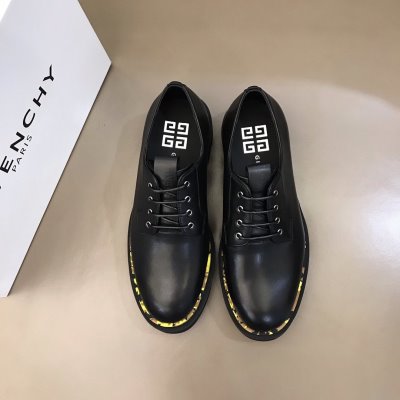 カジュアルシューズ/スニーカー ジバンシィ GIVENCHY 今年も人気 日本即完売予想