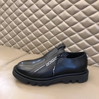 カジュアルシューズ/スニーカー ジバンシィ GIVENCHY 今年も人気 オンライン限定商品