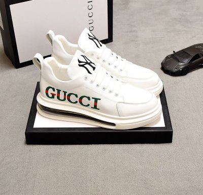 カジュアルシューズ/スニーカー グッチ GUCCI 数に限りがある 大注目国内完売数量限定