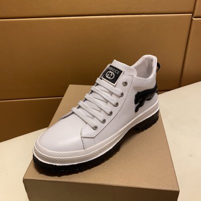 カジュアルシューズ/スニーカー グッチ GUCCI 人気 ランキング 完売間近