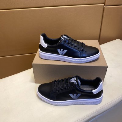 カジュアルシューズ/スニーカー アルマーニ ARMANI 今年も人気 完売間近