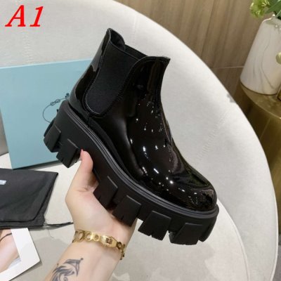 PRADA プラダ スニーカー 新品 AZ