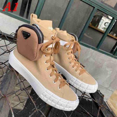 PRADA プラダ スニーカー 人気話題 AZ