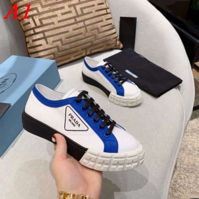 PRADA プラダ スニーカー 人気確定 AV
