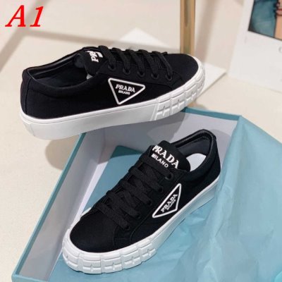 PRADA プラダ スニーカー 限定品 人気No.1 AU