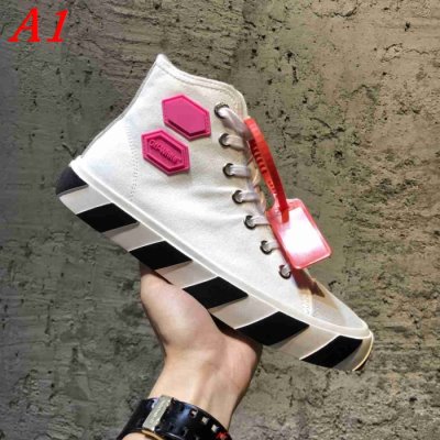 OFF-WHITE オフホワイト スニーカー 新作売切れ続出 AS
