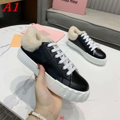 MIU MIU ミュウミュウ スニーカー 完売必須 AX