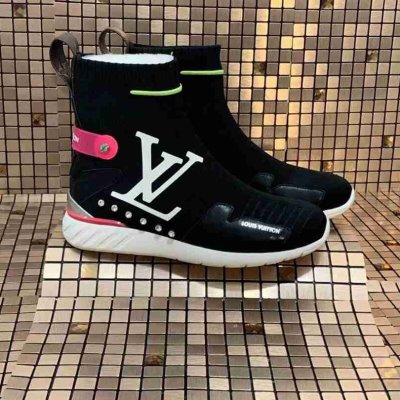 LOUIS VUITTON ルイヴィトン スニーカー 新品 AY