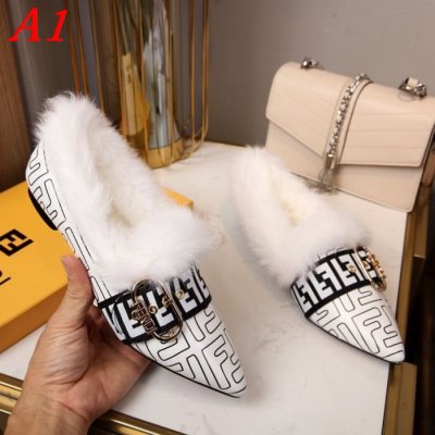 FENDI フェンデイ スニーカー 今年も人気 AZ