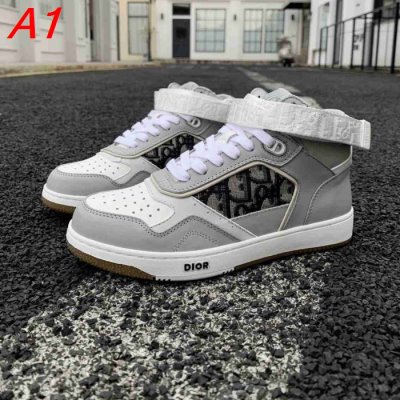 DIOR ディオール スニーカー 最新商品即完売必至 ACAB