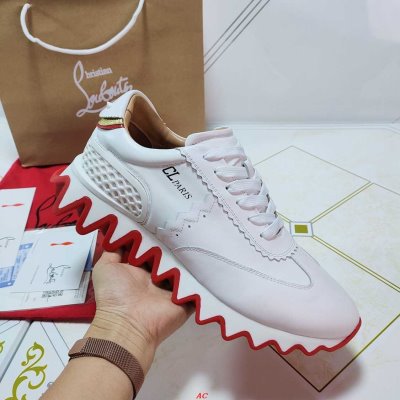 CHRISTIAN LOUBOUTIN クリスチャンルブタン スニーカー 新作売切れ続出 ACAB
