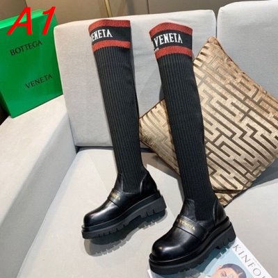 BOTTEGA VENETA ボッテガヴェネタ スニーカー 人気確定 ACBB