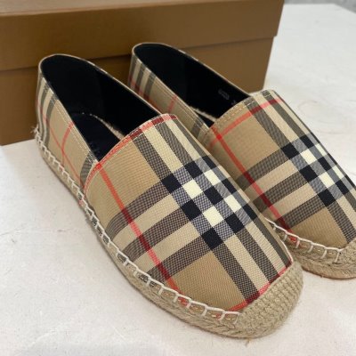 BURBERRY バーバリー スニーカー 限定品 人気No.1 AQ