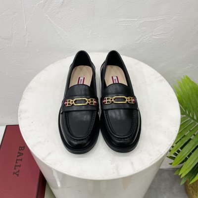 BALLY バリー スニーカー 人気話題 ACAD