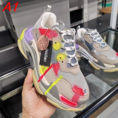 BALENCIAGA バレンシアガ スニーカー 完売必須☆お早めに ACAH