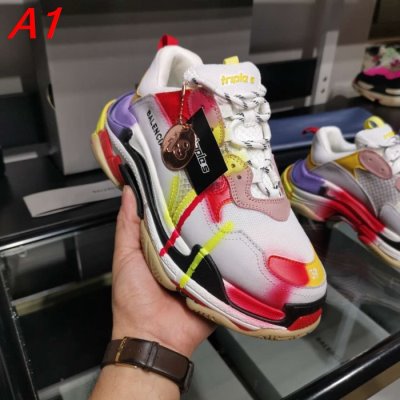 BALENCIAGA バレンシアガ スニーカー 限定デザイン大人気完売前に ACAH