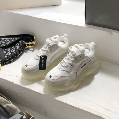 BALENCIAGA バレンシアガ スニーカー セール価格 ACAH