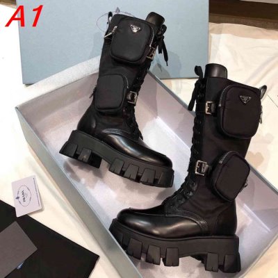 PRADA プラダ ブーツ 人気新商品 ADAH