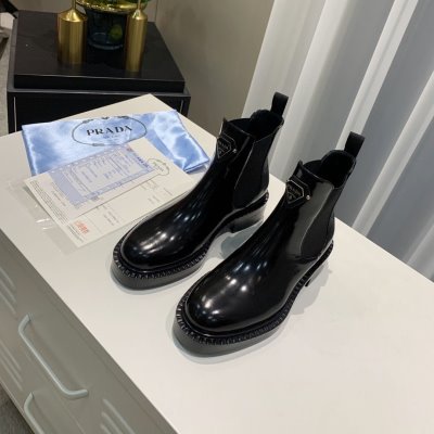 PRADA プラダ ブーツ 今年も人気 AX