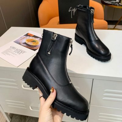 GIUSEPPE ZANOTTI ジュゼッペザノッティデザイン ブーツ 愛用ブランド ACAB