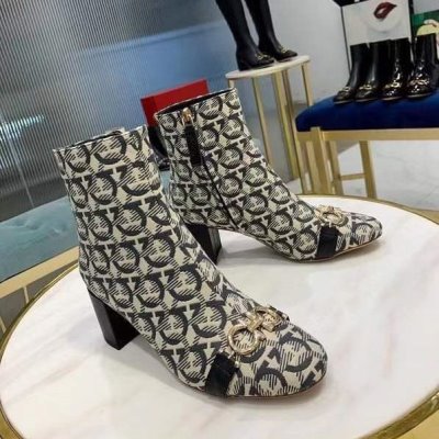 FERRAGAMO サルヴァトーレ フェラガモ ブーツ 人気話題 ADBB