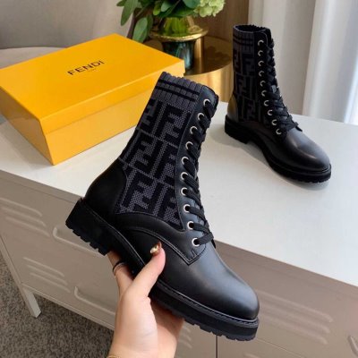 FENDI フェンデイ ブーツ 人気確定 AX