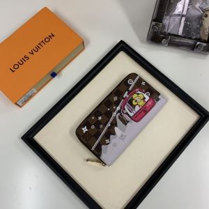 財布ウォレット 2020トレンドファッション新品 ルイ ヴィトン 【2020秋冬】の注目トレンド LOUIS VUITTON 今季トレンドをうまく取り