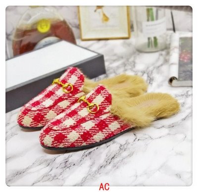 GUCCI グッチ サンダル/ミュール 人気新商品 AY