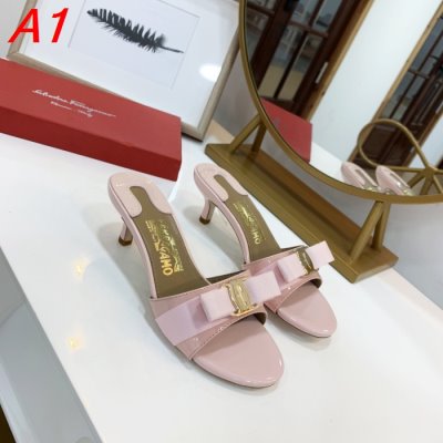 FERRAGAMO サルヴァトーレ フェラガモ サンダル/ミュール 足下注目してくれる AP