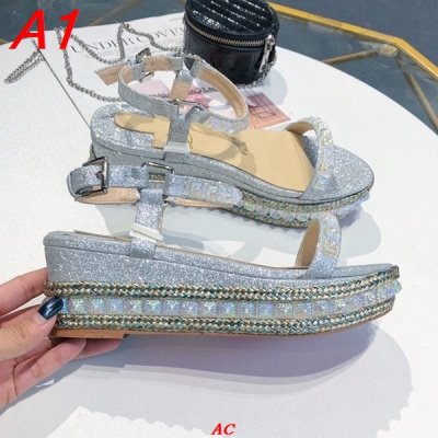 CHRISTIAN LOUBOUTIN クリスチャンルブタン サンダル/ミュール 新作売切れ続出 AT