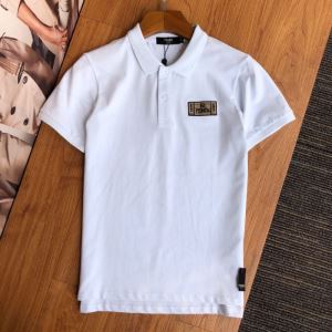 2色可選 フェンディ飽きもこないデザイン FENDI 今季の主力おすすめ 半袖Tシャツ人気は今季も健在