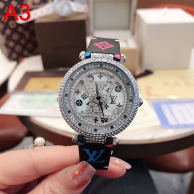 ルイヴィトン LOUIS VUITTON 時計 ウォッチ 完売品！ 38*12mm