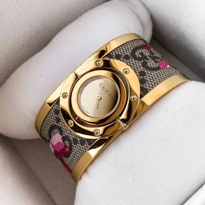 グッチ GUCCI 時計 ウォッチ 人気確定 23.5mm