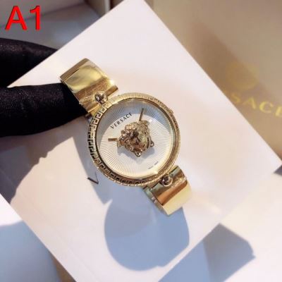 ヴェルサーチェ VERSACE 時計 ウォッチ 入手困難 37mm