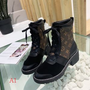 2色可選 2020トレンドカラー秋冬セール ルイ ヴィトン LOUIS VUITTON とにかく完璧ブランド新作 レザーブーツ 大胆なチェックの人気トレンド