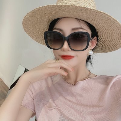BURBERRY バーバリー サングラス/眼鏡/メガネ/透明サングラス·眼鏡のフレーム 販売店舗限定モデル