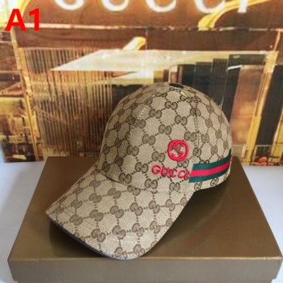 調節可能 GUCCI グッチ キャップ/帽子 レディース
