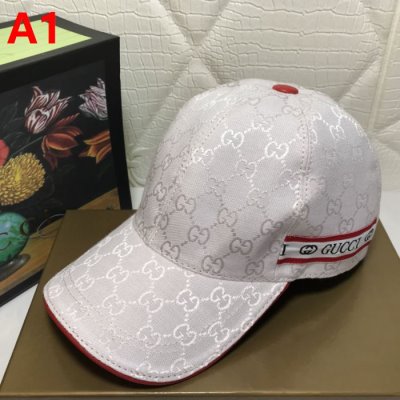 調節可能 GUCCI グッチ キャップ/帽子 ふわ～ふわの肌触り