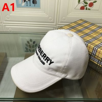 調節可能 BURBERRY (バーバリー) キャップ/帽子 履かせやすい